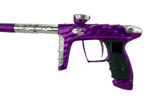 alt
Adrenaline Luxe Idol - สีม่วงขัดเงาพร้อมดีเทลสีเงินขัดเงา - Adrenaline