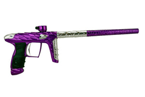 Adrenaline Luxe Idol - สีม่วงขัดเงาพร้อมดีเทลสีเงินขัดเงา - Adrenaline